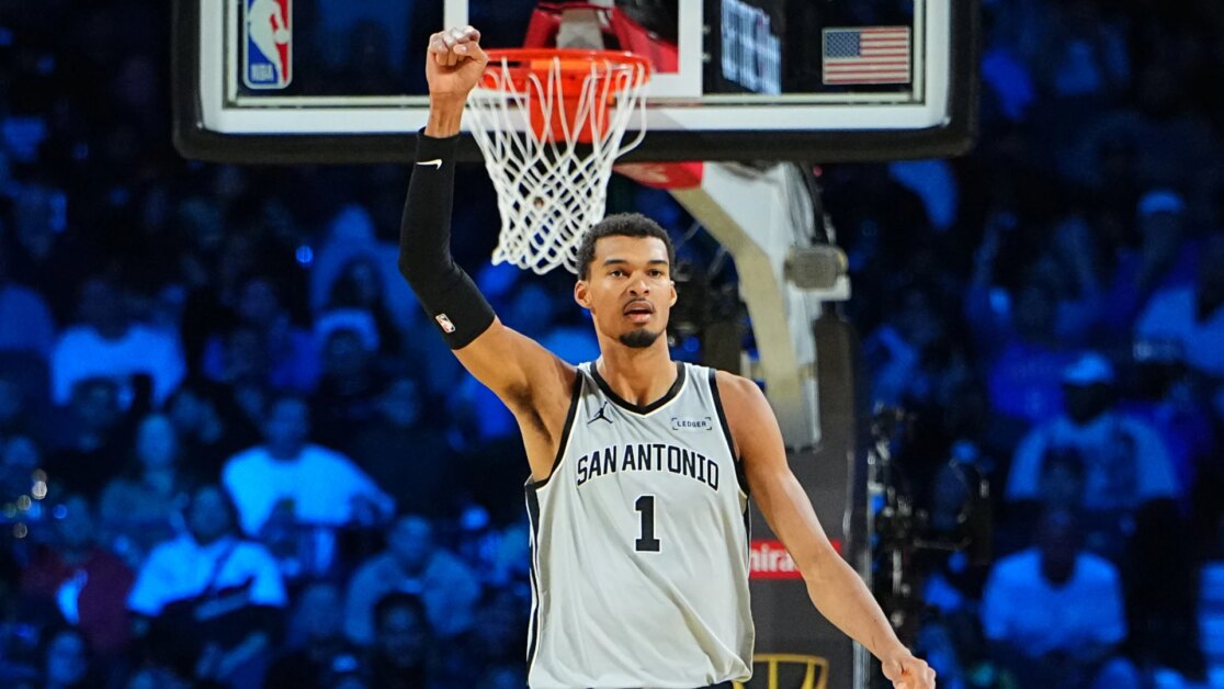 Bắt đầu 5: Wemby & Spurs lật đổ OKC trong phim kinh dị, đối mặt với Knicks ở Cup Championship