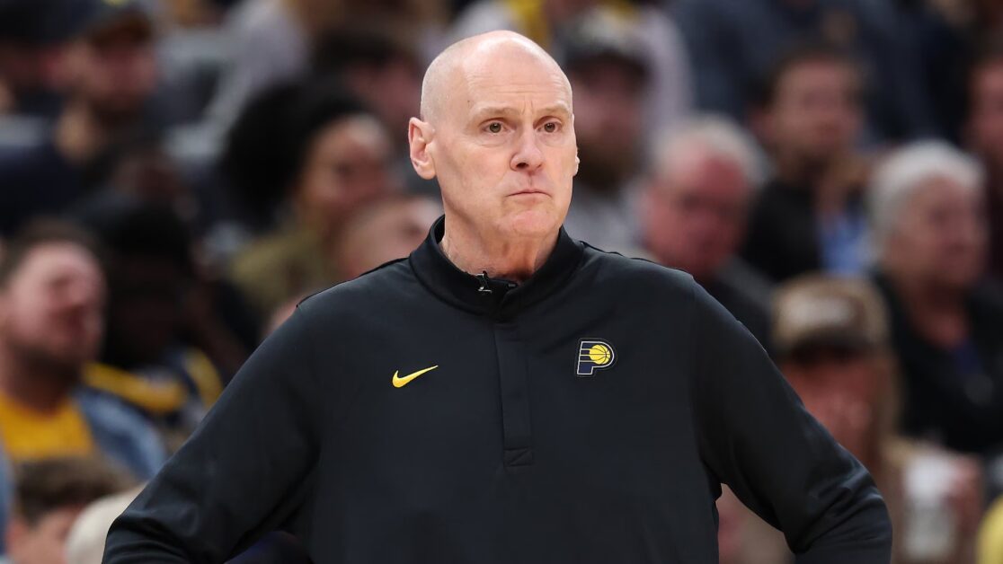 Huấn luyện viên Carlisle của Pacers thắng trận thứ 1.000Rick Carlisle trở thành huấn luyện viên thứ 11 thắng 1.000 trận, sau khi Pacers vượt qua chuỗi 13 trận thua kéo dài nhượng quyền thương mại.