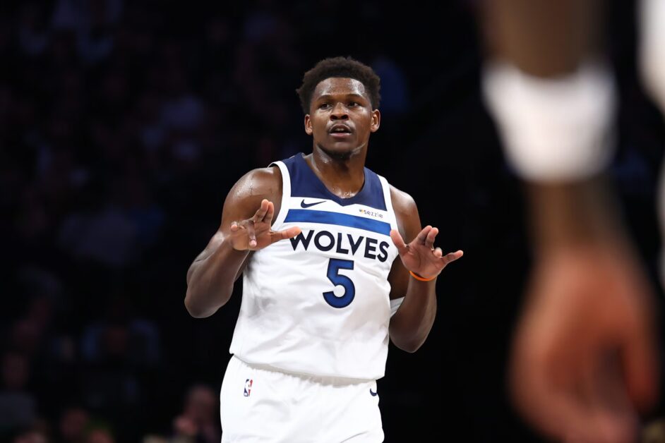 The Athletic: Anthony Edwards ghi điểm NBA thứ 10.000 của mình. Cách anh ấy làm điều đó nói lên nhiều điều