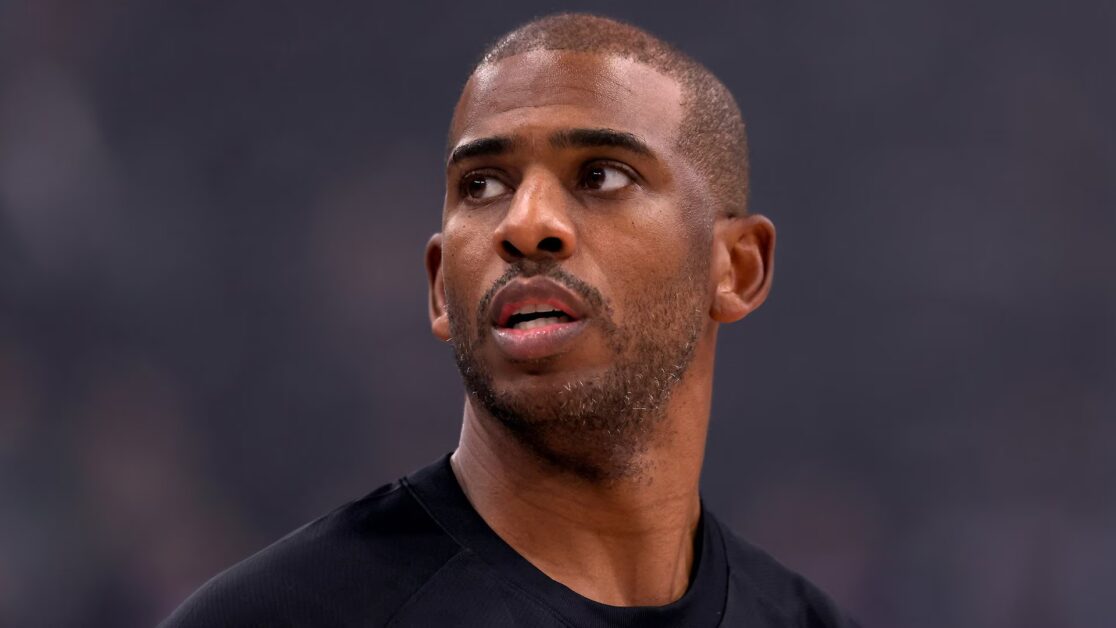 Báo cáo: Cựu chiến binh Chris Paul giao dịch với RaptorsNgười bảo vệ kỳ cựu được cho là đã bị xử lý đến Toronto như một phần của thỏa thuận 3 đội với LA Clippers và Brooklyn.