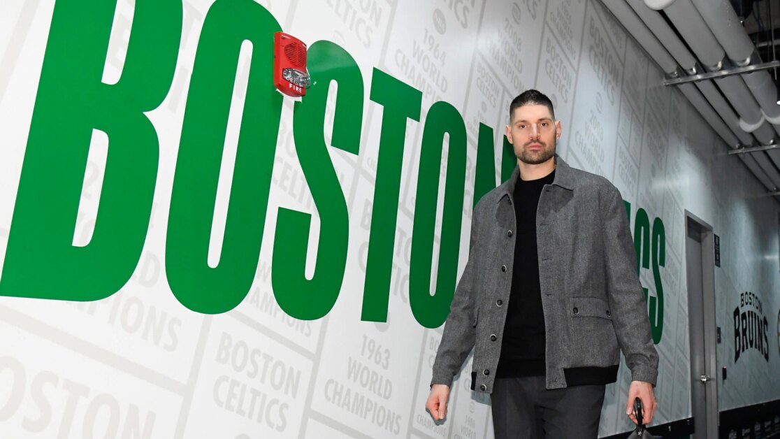 Celtics ‘Vučević (ngón tay) được cho là sẽ nghỉ thi đấu 4 tuần Được mua từ Bulls vào thời hạn giao dịch, Nikola Vučević có thể phải nghỉ thi đấu một tháng sau khi bị thương ở ngón đeo nhẫn bên phải vào thứ Sáu.