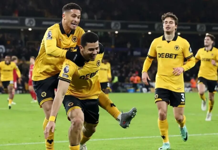 Tóm tắt Ngoại hạng Anh: Wolves gây sốc Liverpool, Everton và Sunderland thắng chắc, Bournemouth hòa Brentford