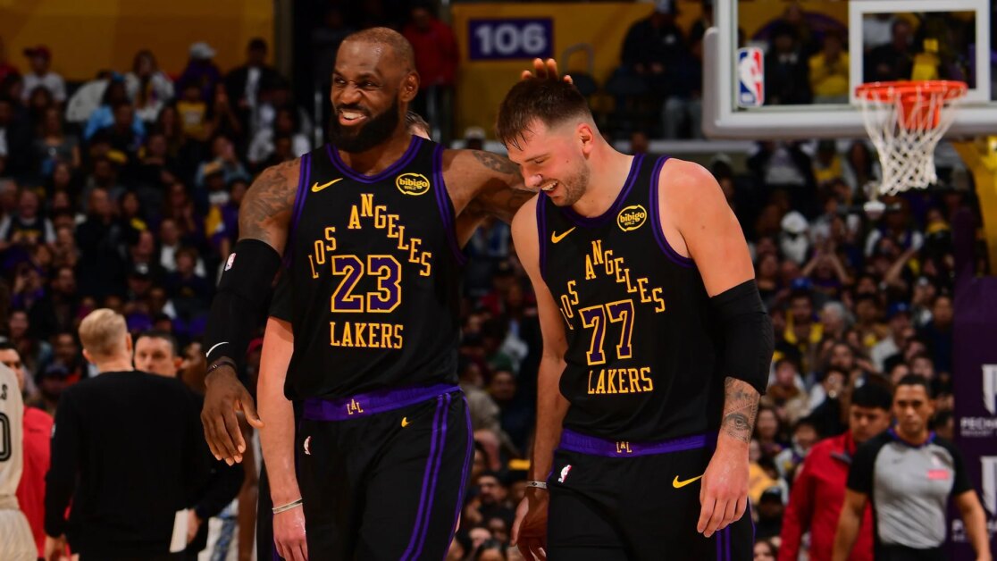 Lakers cho thấy họ có một đối thủ. Chuỗi 9 trận thắng gần đây của Lakers và thành công sau kỳ nghỉ All-Star khiến họ trông mạnh mẽ khi vòng loại trực tiếp sắp đến.