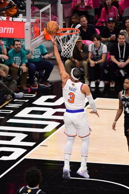 Điểm cơ hội thứ hai của Knicks tạo nên sự khác biệt trong chiến thắng ở Ván 1