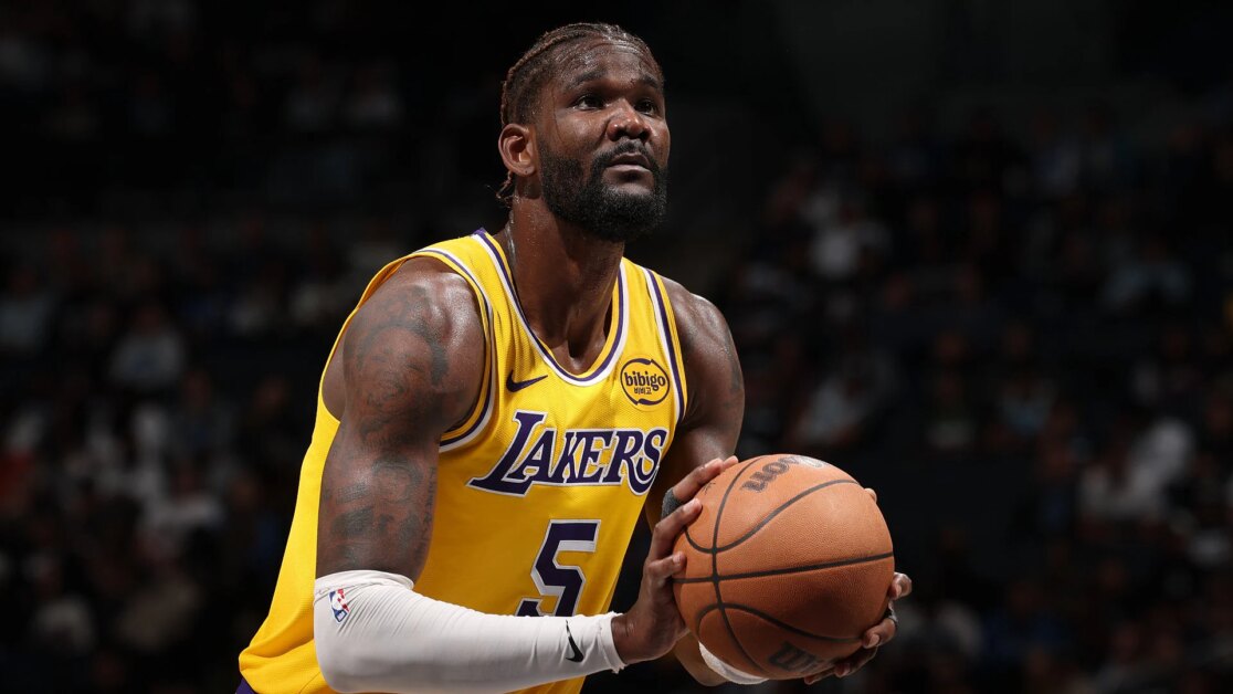 Wizards được cho là đã thêm Deandre Ayton vào giao dịch với Lakers